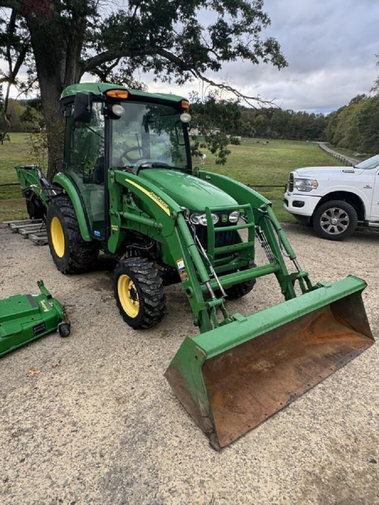2010 JOHN DEERE 3720 W Attachments